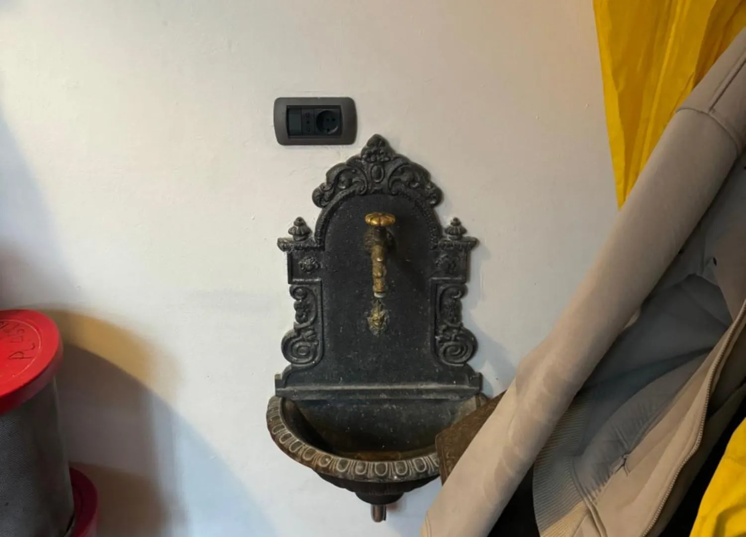 아파트 Free 30 Minutes Preemptive Cognitive Disconnect Therapy Price Location Real Duomo Palace Mini Suite 이탈리아